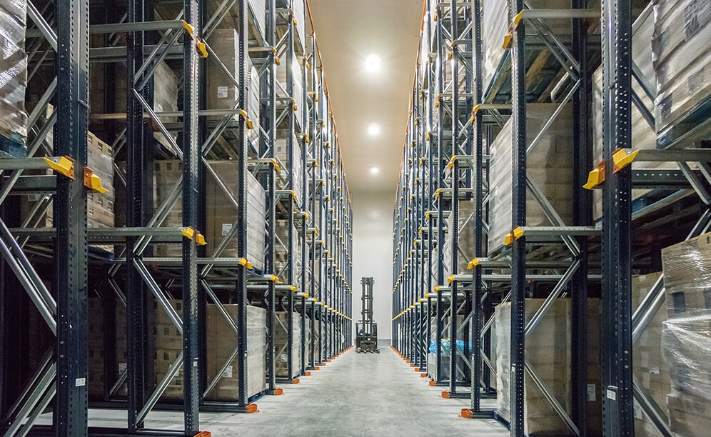 El centro logístico de Alfrisan tiene una capacidad de almacenaje para 8.920 tarimas