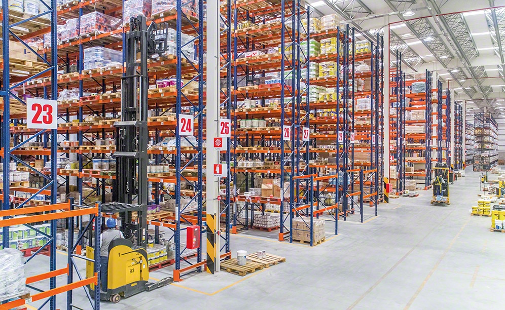 El distribuidor de pinturas Pinturerías Rex ha construido un nuevo almacén El distribuidor de pinturas Pinturerías Rex ha construido un nuevo almacén