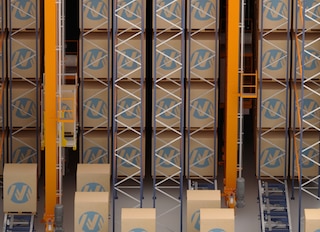 Almacén automático para el yogurt artesanal de El Pastoret de la Segarra Almacén automático para el yogurt artesanal de El Pastoret de la Segarra