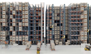 El 4-Way Pallet Shuttle dinamiza las operaciones en almacenes con alta rotación