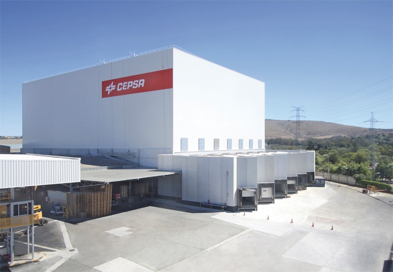 Nuevo almacén autoportante automático de la planta de lubricantes de Cepsa